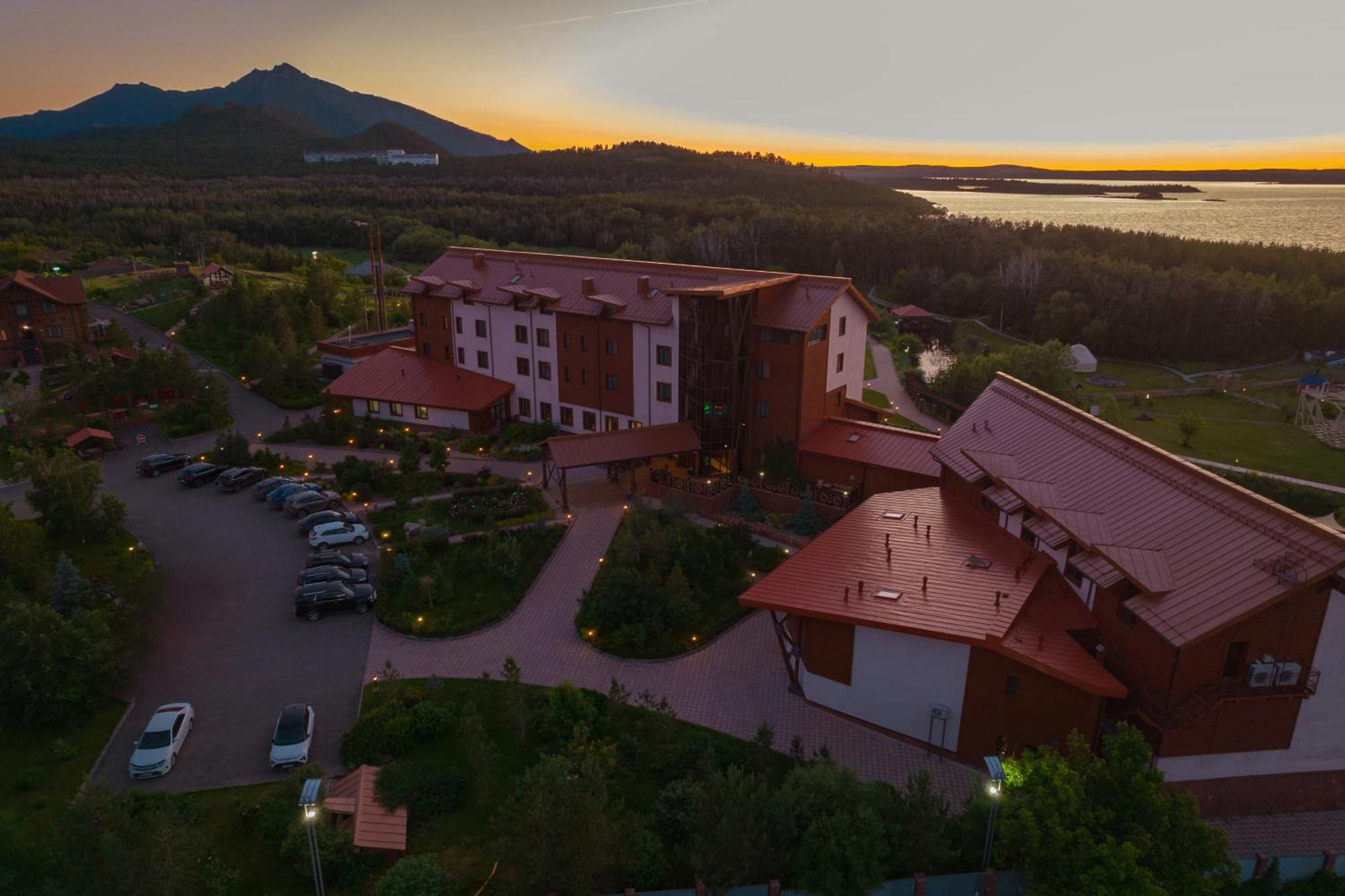 Terrassa Park Otel Burabay Dış mekan fotoğraf